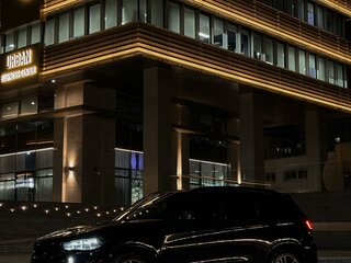 2016 BMW X5 40d III (F15), чёрный, 4500000 рублей, вид 4