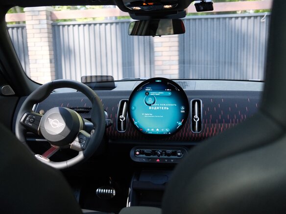 2026 Mini Countryman JCW John Cooper Works III, чёрный, 7090000 рублей - вид 6