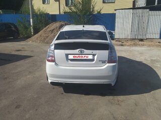 2006 Toyota Prius II Рестайлинг (XW20), белый, 650000 рублей, вид 4