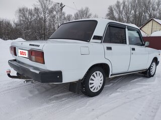 2005 Lada (ВАЗ) 21053-20, белый, 255000 рублей, вид 3