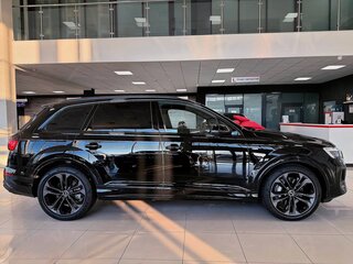 2026 Audi Q7 50 TDI II (4M) Рестайлинг 2, чёрный, 15400000 рублей, вид 5