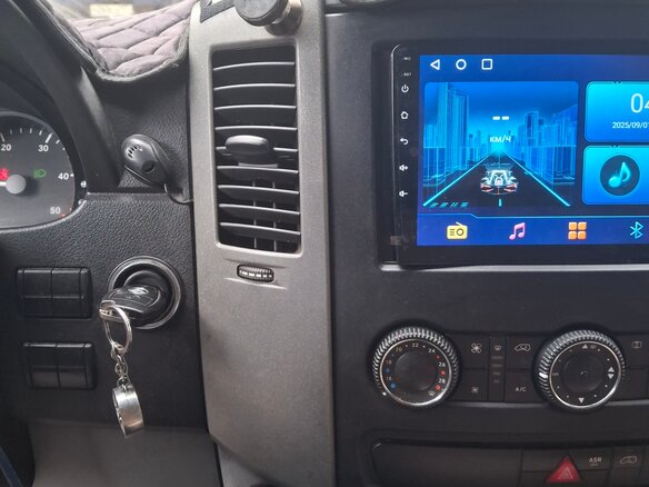 2012 Mercedes-Benz Sprinter, белый, 3000000 рублей - вид 17
