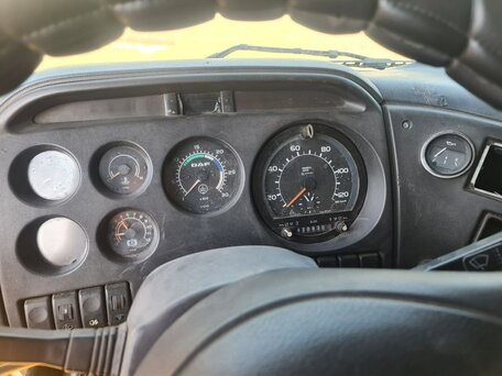1999 DAF XF 95, золотистый, 1450000 рублей, вид 3