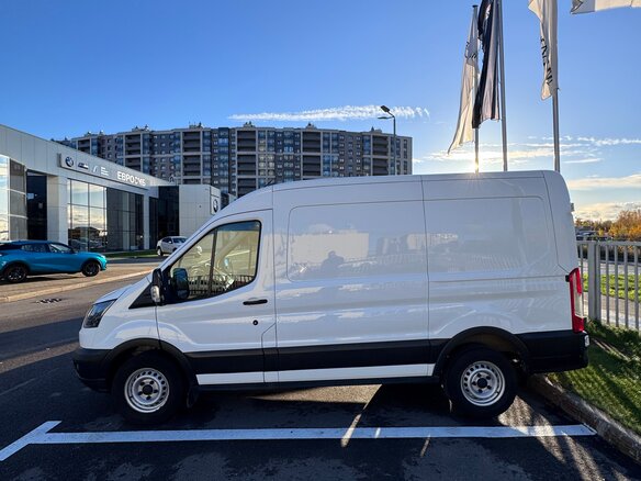 2022 Ford Transit, белый, 3900000 рублей - вид 6