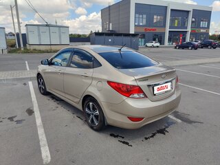 2012 Hyundai Solaris I, серый, 810000 рублей, вид 5