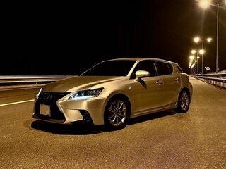 2011 Lexus CT 200h I, серый, 1390000 рублей, вид 1
