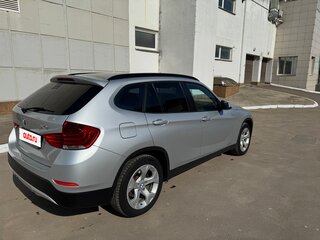 2013 BMW X1 20i I (E84) Рестайлинг, серебристый, 1505505 рублей, вид 4