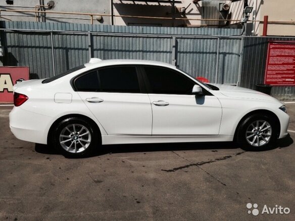 2015 BMW 3 серии 328i xDrive VI (F3x), белый - вид 2