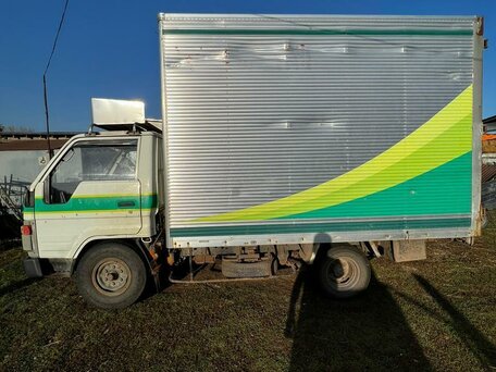 1990 Toyota TownAce, серебристый, 670000 рублей, вид 5