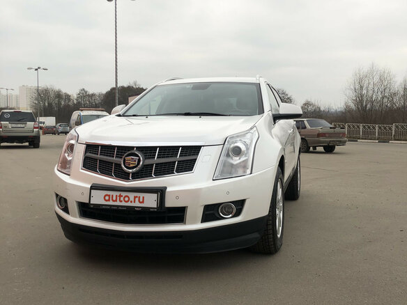 2011 Cadillac SRX II, белый - вид 2