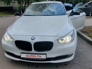 2012 BMW 5 серии Gran Turismo 535i xDrive VI (F10/F11/F07), белый, 1800000 рублей, вид 2