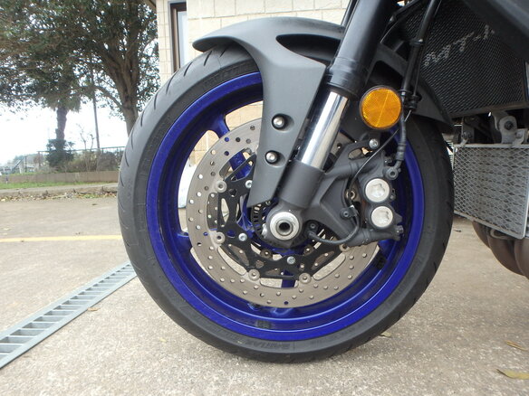 2017 Yamaha MT-10, синий, 1280000 рублей - вид 10