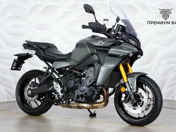 2021 Yamaha MT-09 Tracer (FJ-09), серый - вид 4