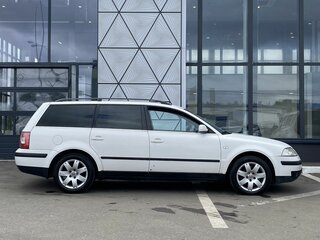2003 Volkswagen Passat B5 Рестайлинг, белый, 509000 рублей, вид 4