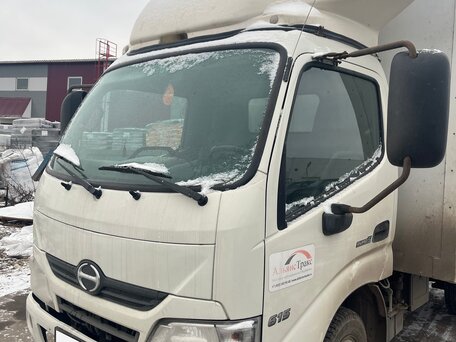 2019 Hino Series 300 (Dutro), белый, 3400000 рублей, вид 1