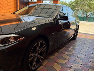 2012 BMW 5 серии 530d xDrive VI (F10/F11/F07), серый, 1970000 рублей, вид 5