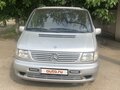 2000 Mercedes-Benz Vito, серебристый - вид 2