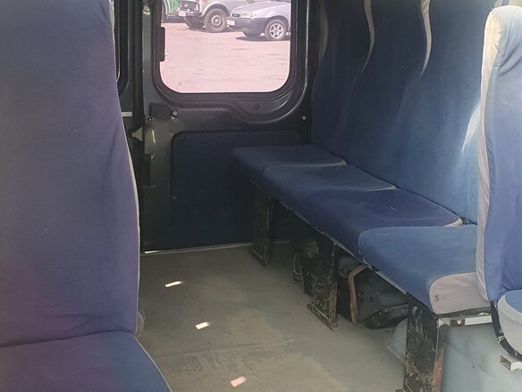 2011 Ford Transit, серый, 1000000 рублей - вид 6