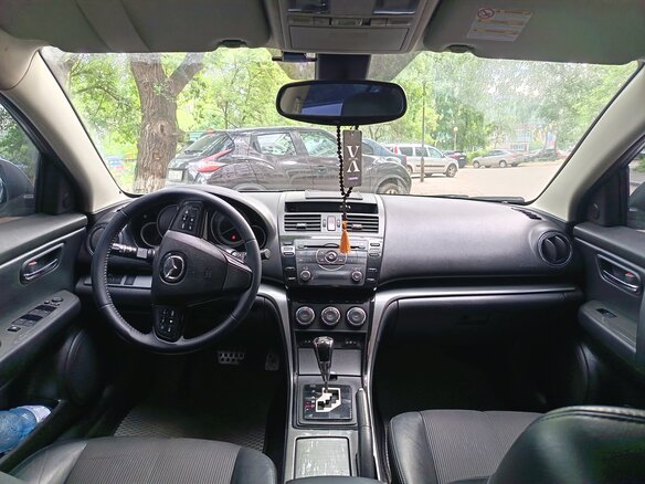 2011 Mazda 6 II (GH) Рестайлинг, белый, 810000 рублей - вид 6