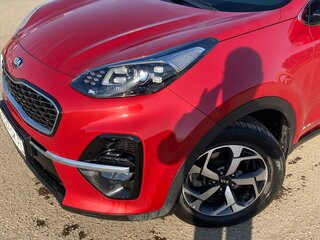 2019 Kia Sportage IV Рестайлинг, красный, 2320000 рублей, вид 1