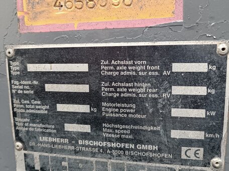 2002 Liebherr L 566, жёлтый, 4000000 рублей, вид 4