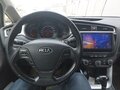 2017 Kia Ceed II Рестайлинг, белый, 1220000 рублей - вид 10