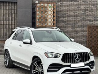 2021 Mercedes-Benz GLE 350 II (V167), белый, 6450000 рублей, вид 4