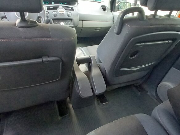 2008 Renault Scenic Conquest II Рестайлинг, оранжевый, 900000 рублей - вид 17