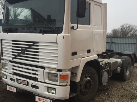 1989 Volvo F-Series, белый, 690000 рублей, вид 2