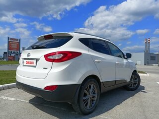 2014 Hyundai ix35 I Рестайлинг, белый, 1499999 рублей, вид 4