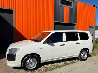 2021 Toyota Probox I Рестайлинг, белый, 1430000 рублей, вид 4