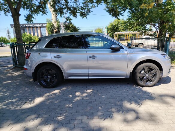 2020 Audi Q5 II (FY), серый, 3900000 рублей - вид 1