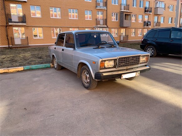 2010 Lada (ВАЗ) 2107, серебристый, 140000 рублей - вид 16