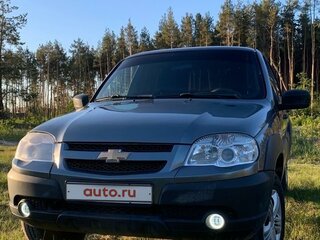 2017 Chevrolet Niva I Рестайлинг, серый, 585000 рублей, вид 1