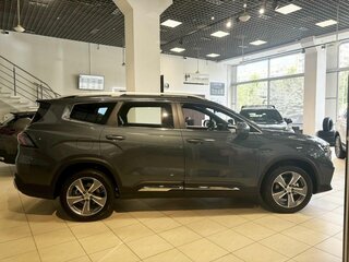 2026 Geely Okavango I Рестайлинг, серый, 4025990 рублей, вид 4
