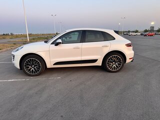 2018 Porsche Macan I, чёрный, 3750000 рублей, вид 5