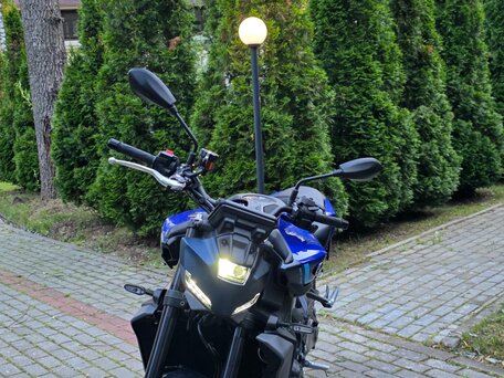 2024 Yamaha MT-09 (FZ-09), синий, 1450000 рублей, вид 3