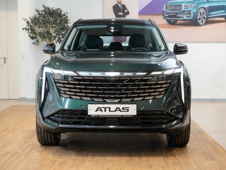 2026 Geely Atlas II, зелёный, 3909990 рублей, вид 3