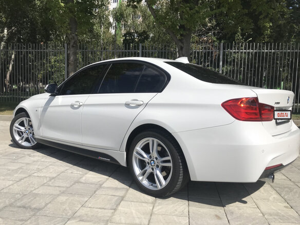 2014 BMW 3 серии 320i xDrive VI (F3x), белый, 2500000 рублей - вид 10