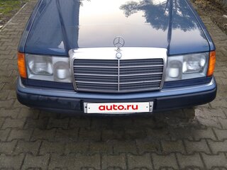 1990 Mercedes-Benz W124 230, синий, 2500000 рублей, вид 2