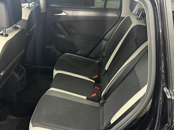 2019 Volkswagen Tiguan II, чёрный, 2950000 рублей - вид 23