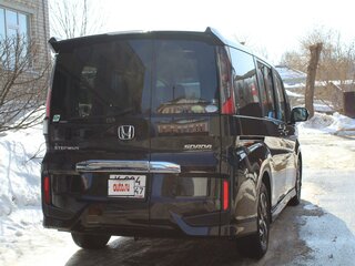 2017 Honda Stepwgn Spada V Рестайлинг, чёрный, 2450000 рублей, вид 3