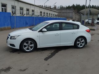 2012 Chevrolet Cruze I, белый, 680000 рублей, вид 3