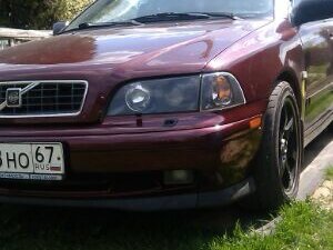 1998 Volvo V40 I, красный - вид 11