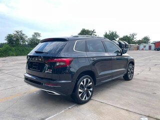 2022 Skoda Karoq I, чёрный, 2180000 рублей, вид 3