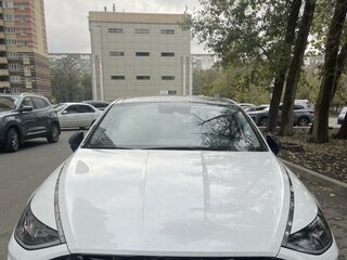 2019 Hyundai Sonata VIII (DN8), белый, 3050000 рублей, вид 1