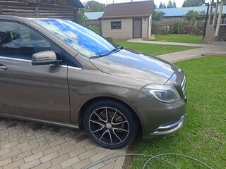 2012 Mercedes-Benz B-Класс 200 II (W246), серый, 1499000 рублей, вид 2