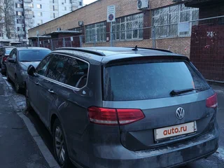 2017 Volkswagen Passat DSG6 B8, серый, 2350000 рублей, вид 4