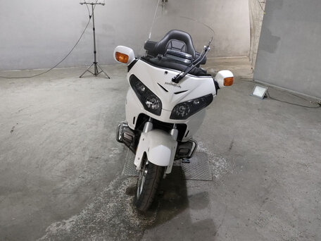 2014 Honda GL 1800 Gold Wing, белый, 1400000 рублей, вид 3