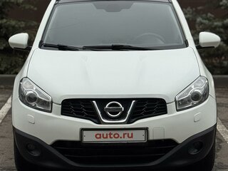 2010 Nissan Qashqai+2 I Рестайлинг, белый, 1250000 рублей, вид 2